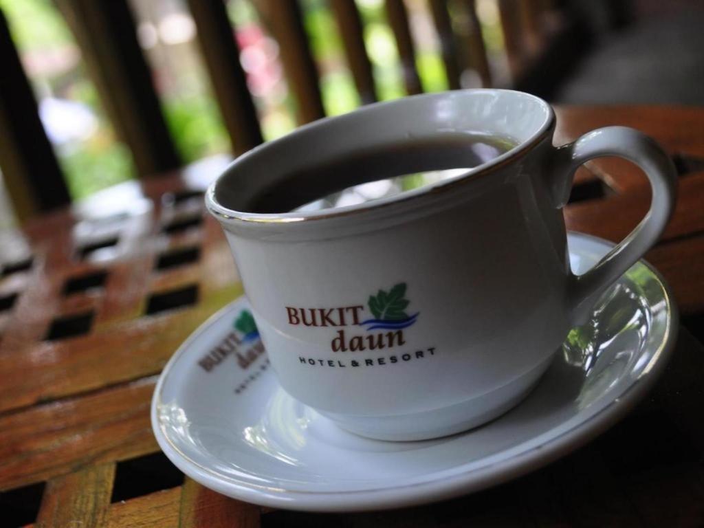 Bukit Daun Hotel And Resort Kediri  Bagian luar foto